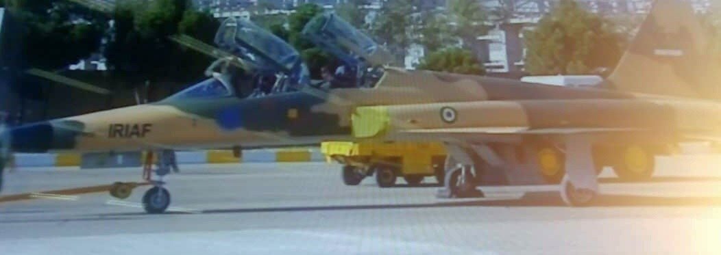 نخستین جنگنده ایرانی رونمایی شد [+ عکس]