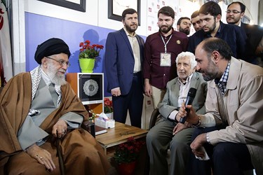 حضور رهبری در نمایشگاه کتاب