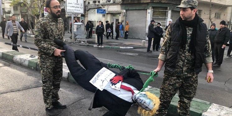 گزارش: تشییع پیکر شهید قاسم سلیمانی در تهران [+عکس] 