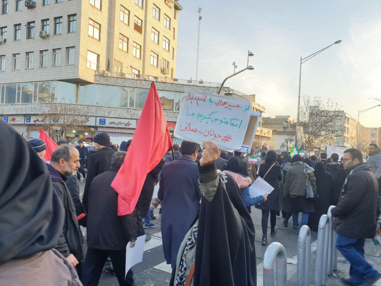 گزارش: تشییع پیکر شهید قاسم سلیمانی در تهران [+عکس] 