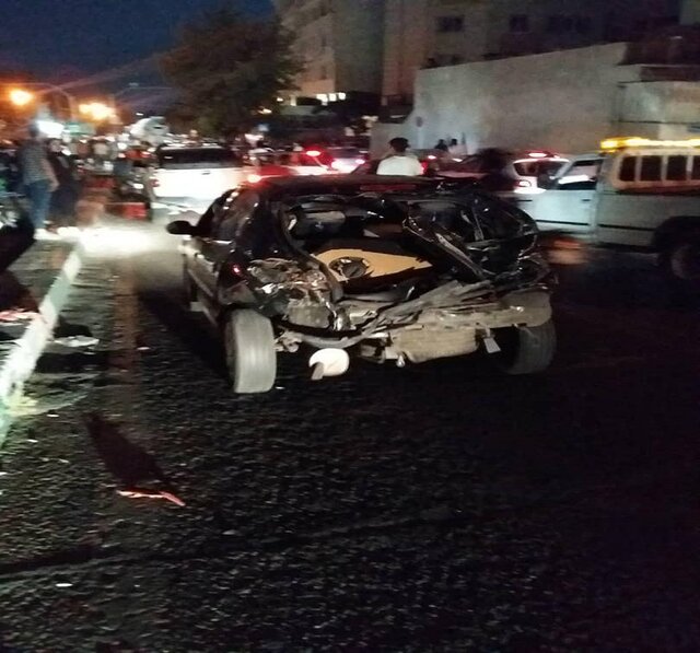 تصادف خودرو میکسر حمل بتن با ١۶ خودرو در تهران [+تصاویر]
