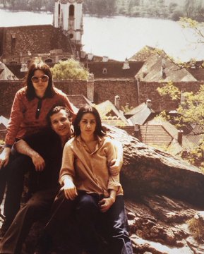 عکس هر دو زن خسرو سینایی