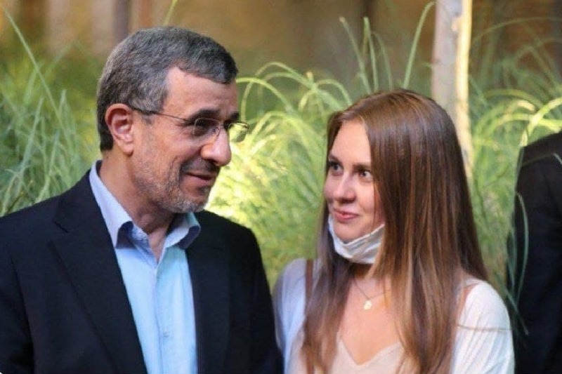 احمدی نژاد؛ تولد یک سلبریتی