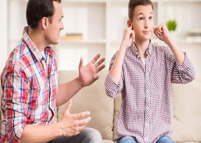 چگونگی رفتار والدین با نوجوان و تربیت فرزند با کمک از روانشناس تلفنی گپچه