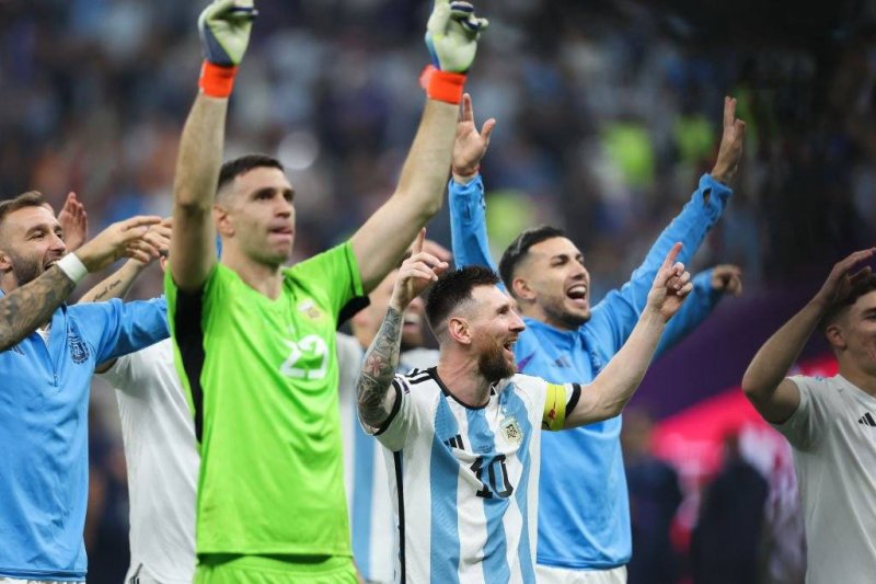 آرژانتین با شکست کرواسی به فینال جام جهانی صعود کرد ؛ مسی به فتح بزرگ نزدیک شد و رویای لوکیتا بر باد رفت