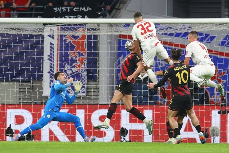نتایج کامل دور رفت یک هشتم نهایی لیگ قهرمانان اروپا 2023_2022
