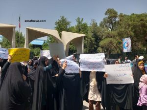معترضان به لایحه حجاب