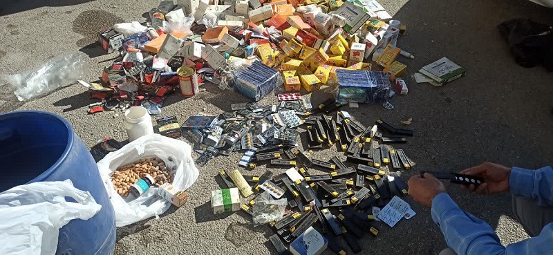 پلمب یک واحد مسکونی در یاسوج به دلیل نگهداری مواد تقلبی زیبایی